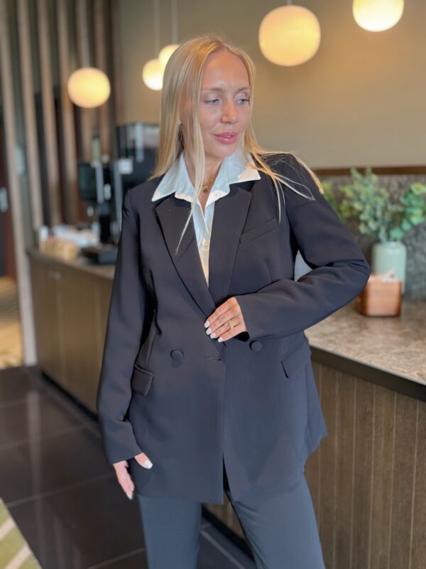 Švarkas Elegance Belted