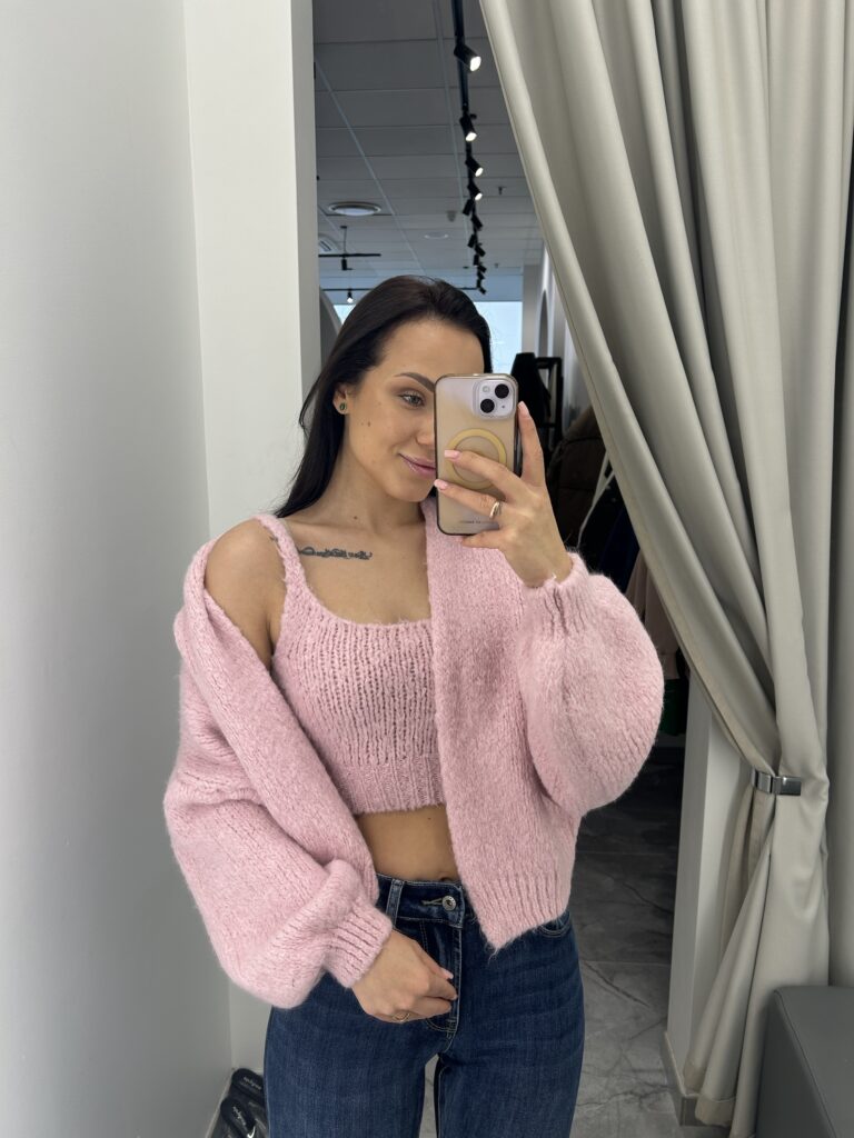 Megztas kostiumėlis BabyPink