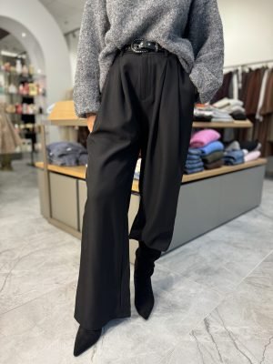 Kelnės Essential Black - Image 2