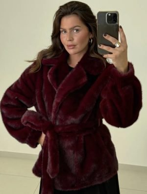 Kailinukai Dark Berry - Image 1