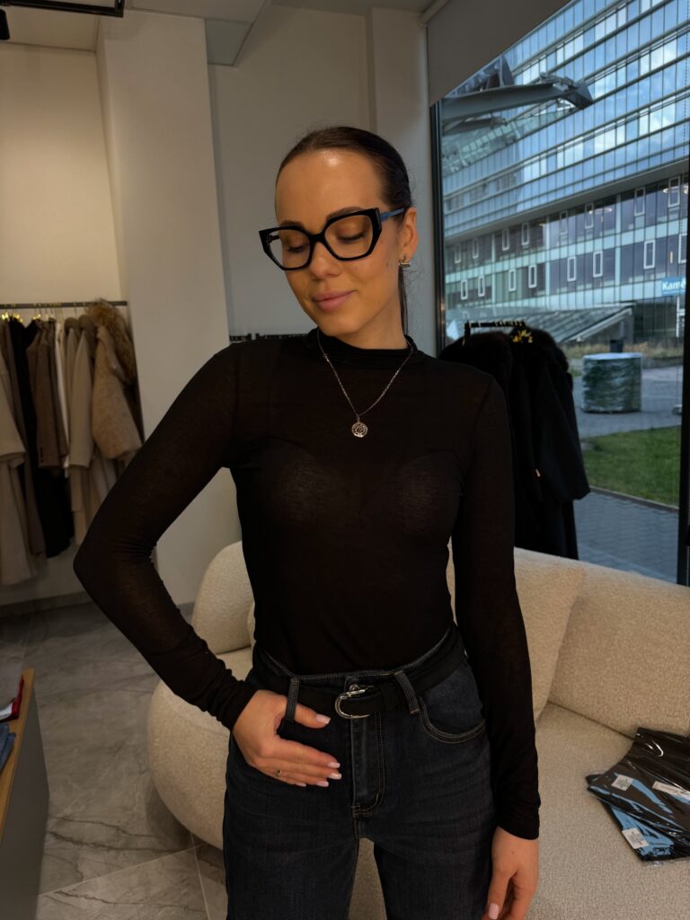 Palaidinė „SoftWarm“ Black