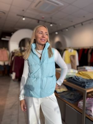 Pūkinė liemenė Sky Blue - Image 1