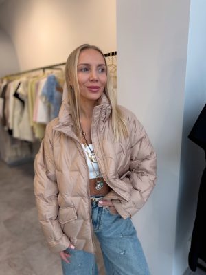 Striukė Sand - Image 2