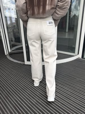 Džinsai Beige Straight Išankstinis Užsakymas - Image 2