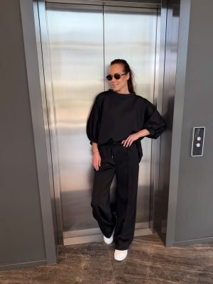 Kostiumėlis Relaxed Black Išankstinis užsakymas - Image 1