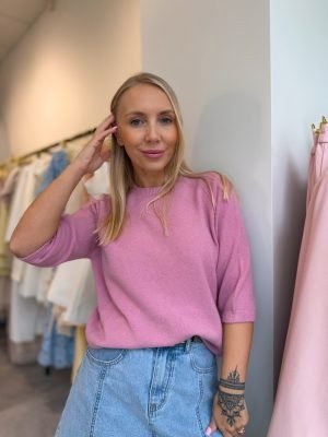 Megztukas Sleeve Rose - Image 1