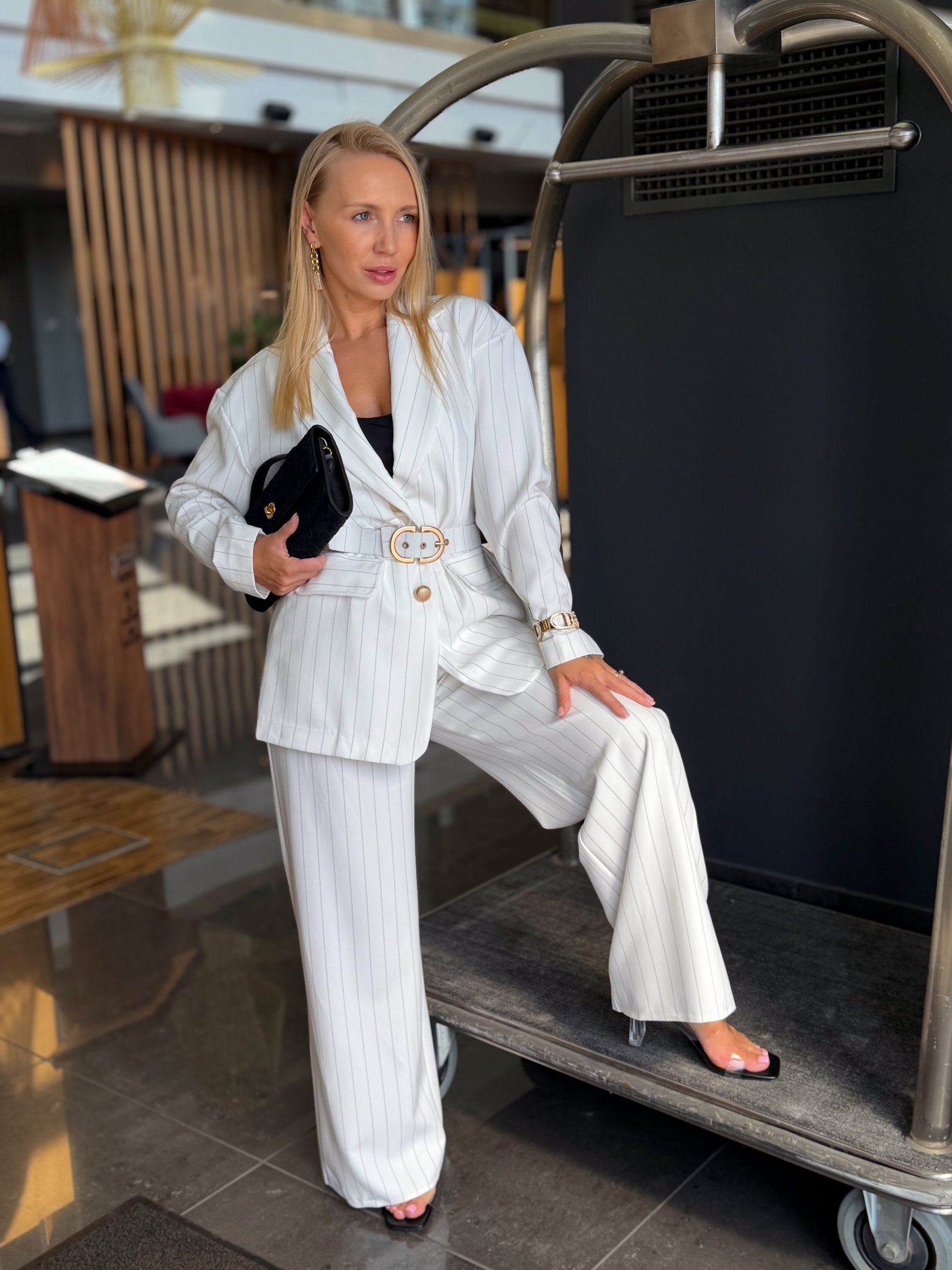 Kostiumėlis Suit Set White