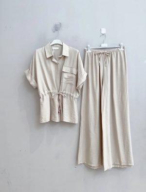 Kostiumėlis Comfort Beige Išankstinis užsakymas - Image 1